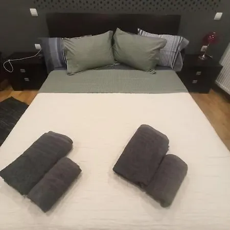 Hotel πολυτελή μεζονέτα με τζάκι και υπέροχη θεά